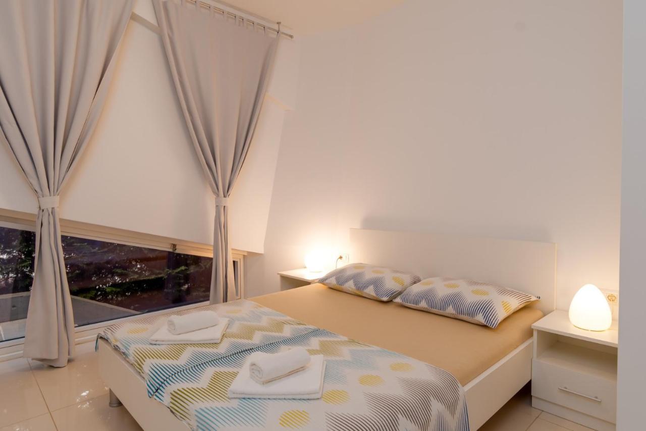 מדולין Vila Tina In Pula, Istrien מראה חיצוני תמונה